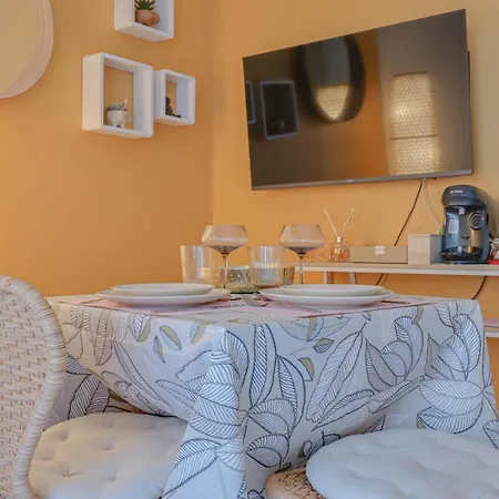 Magnifique Studio Plein Centre, Proche Plage/gare Apartamento