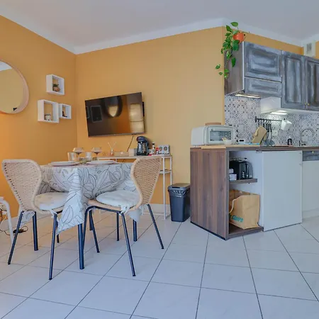 Apartamento Magnifique Studio Plein Centre, Proche Plage/gare Menton