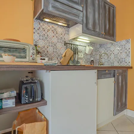 Apartamento Magnifique Studio Plein Centre, Proche Plage/gare Menton